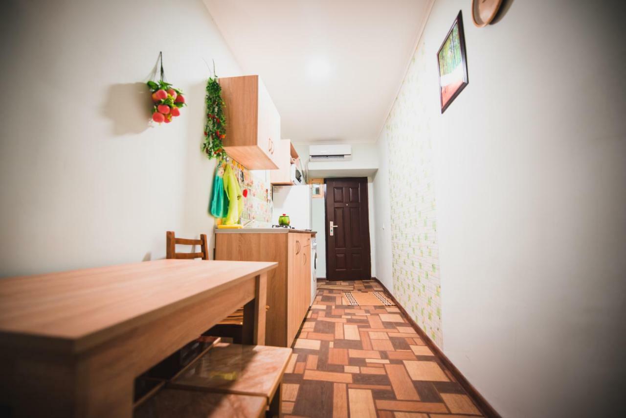 Cozy Apartment In Center Of Old ティビリシ エクステリア 写真