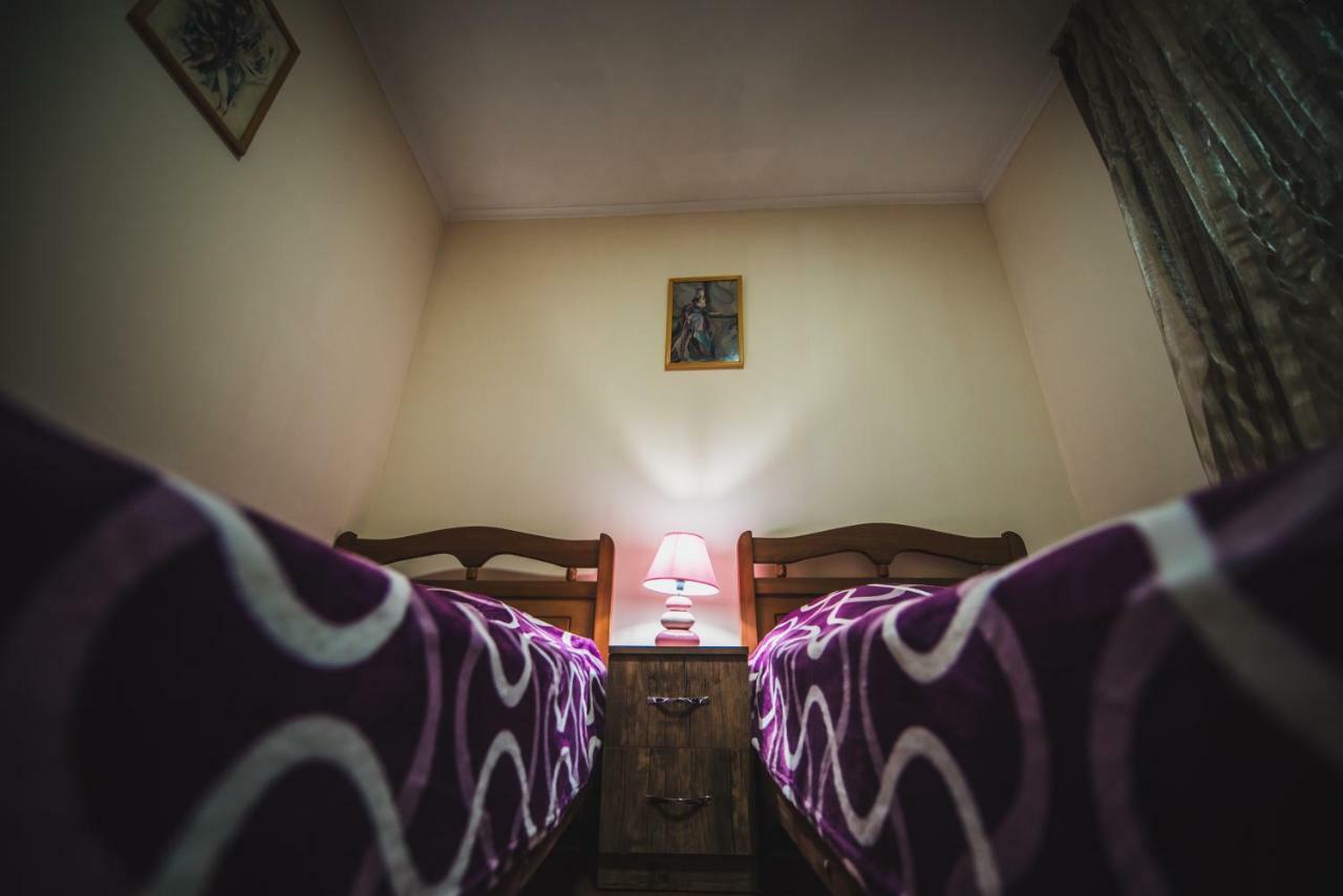 Cozy Apartment In Center Of Old ティビリシ エクステリア 写真
